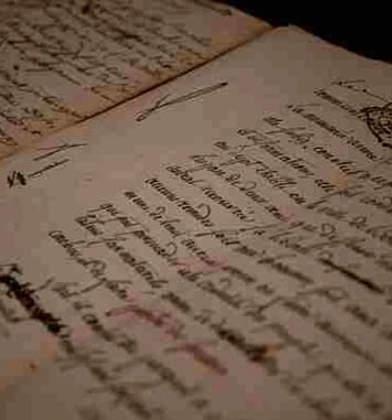 Visite guidée de nuit des Archives départementales