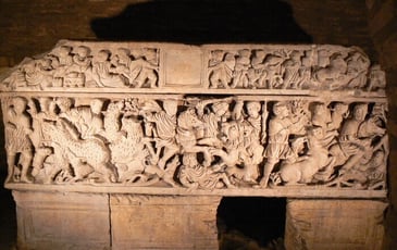 L'église Saint-Etienne et ses cryptes